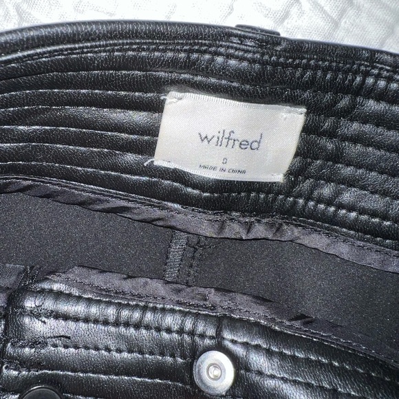 Aritzia Funk Pant size 0 - Picture 4 of 4